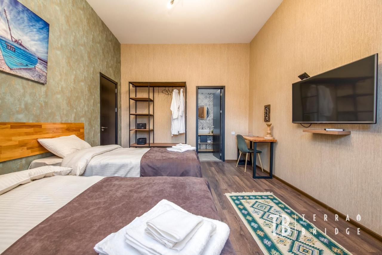 Terra Bridge Hotel Tbilisi Luaran gambar
